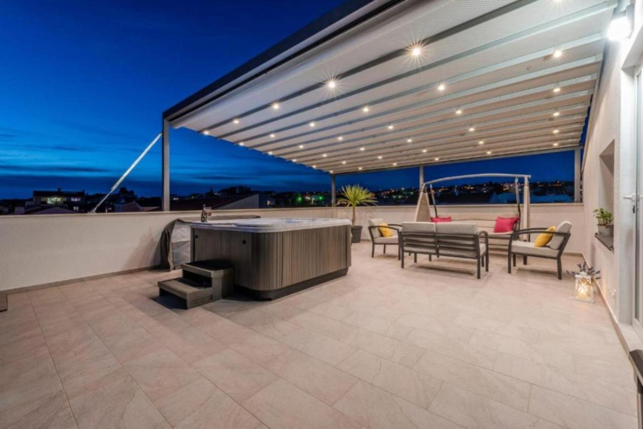 Luxury Majpruz Suites I زادار المظهر الخارجي الصورة