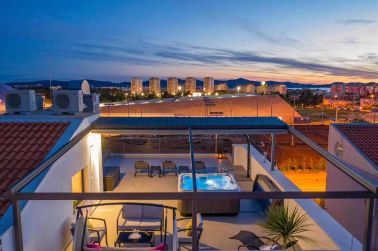 Luxury Majpruz Suites I زادار المظهر الخارجي الصورة